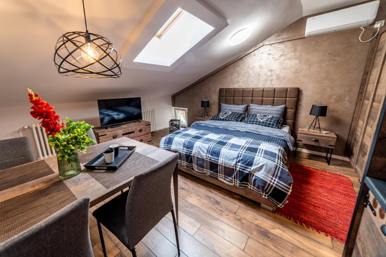 Ivi Place Apartments Novi Sad Buitenkant foto