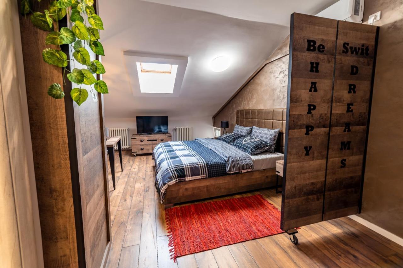 Ivi Place Apartments Novi Sad Buitenkant foto